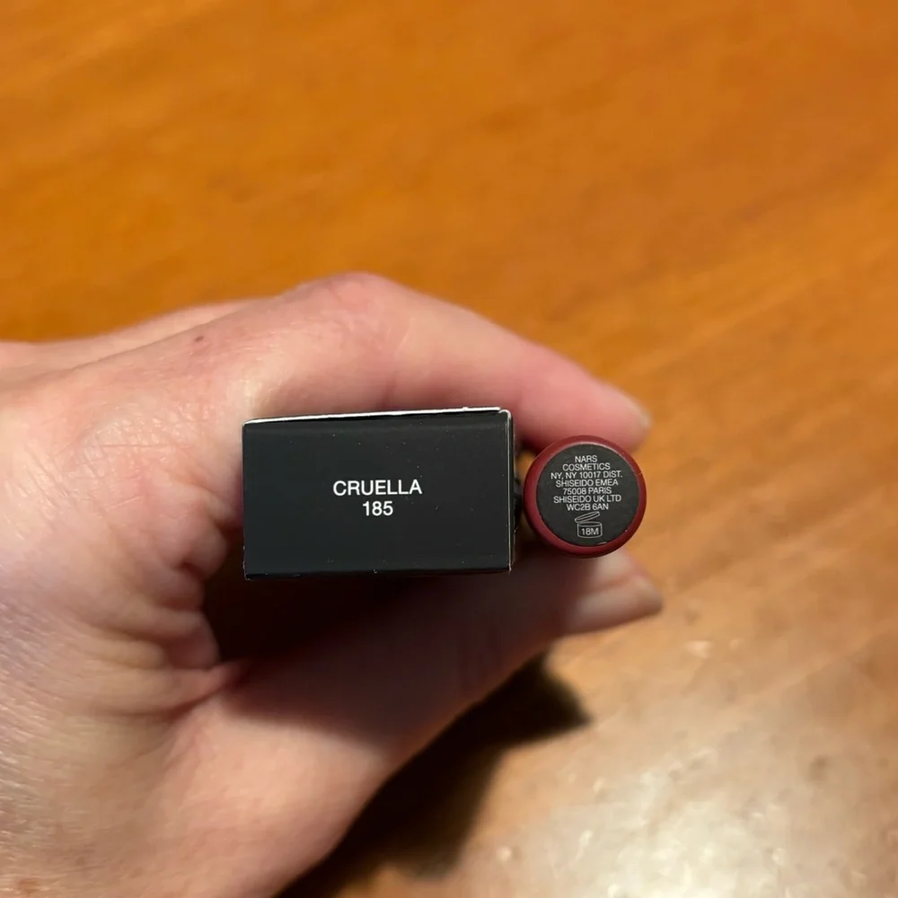 NARS Lip Pencil Cruella